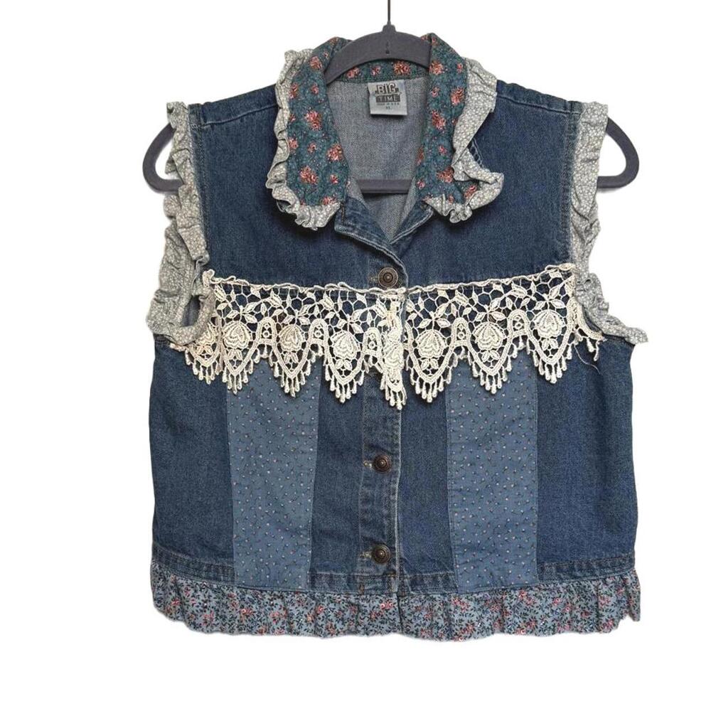Vintage 80s  Denim CottageCore Vest with Crochet Lace and‎ Floral Ruffle Collar